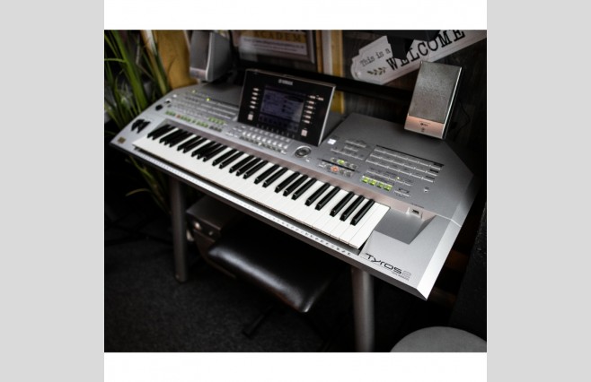 Used Yamaha Tyros 2 Keyboard With MS02 Speakers (SN:GBRAL001273) - Image 5